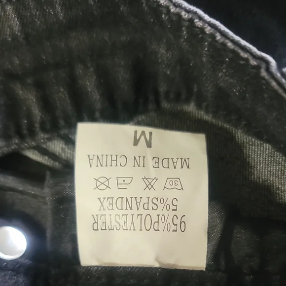 BESTGIRL - Medium Black Denim Maxi Skirt with Beige Rose Embroidery - Picture 7 of 9